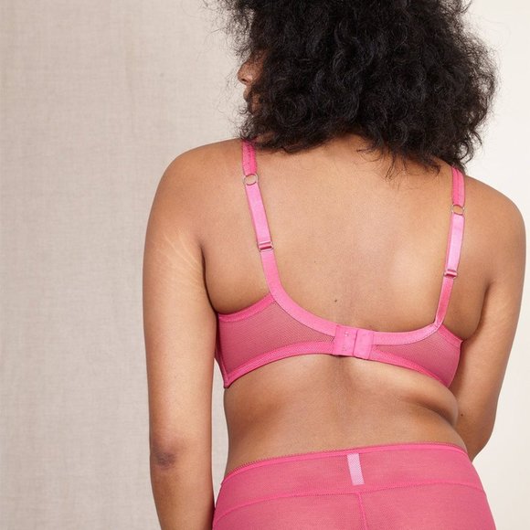 BEIJA LONDON CAUGHT UP Z BRA IN FUCHSIA - Picture 2 of 3